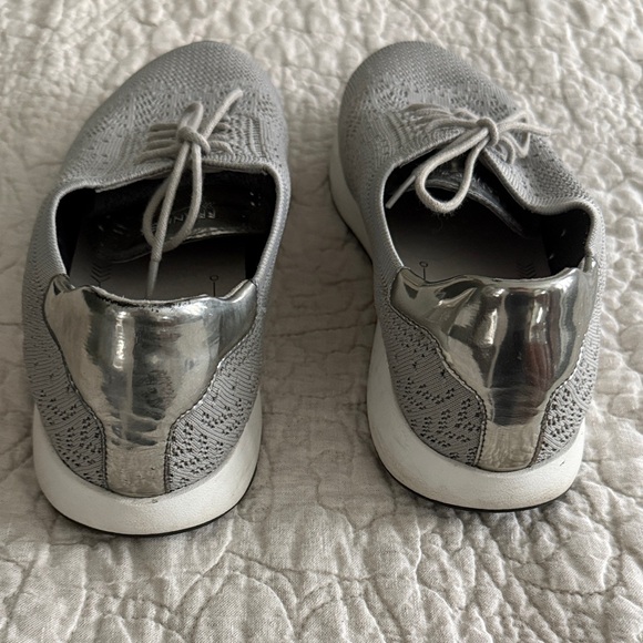 FRANKIE4 Women's Gray Knit Sneakers, SZ 9.5 - Picture 4 of 7